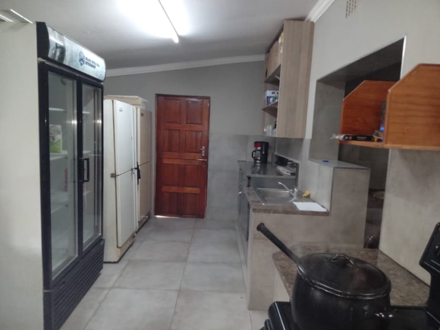 Commercial Property for Sale in Bodorp North West